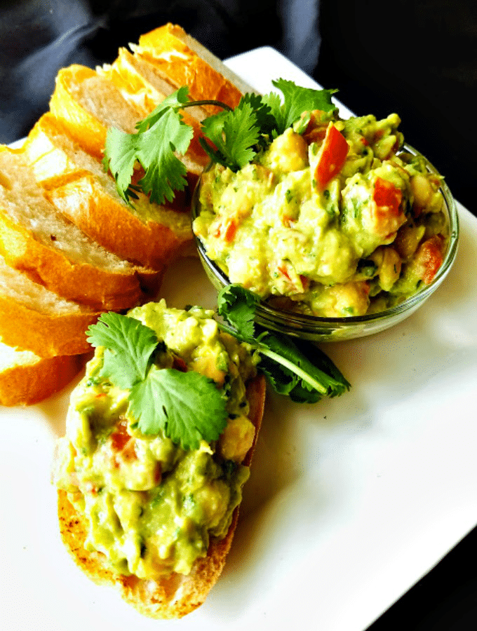 Guacamole & Channa Bruschetta Zaboca & Channa Bruschetta